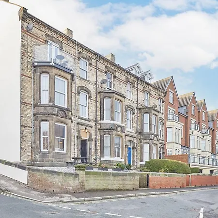 Host & - Albion House Tatil Evi Whitby