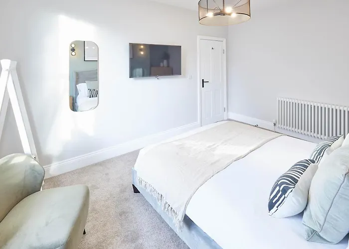 Host & - Albion House Holiday home Whitby