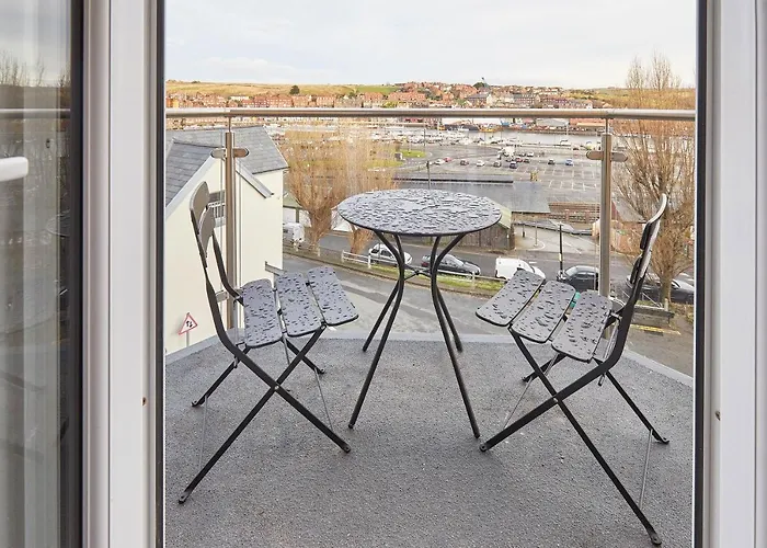 Casa de Férias Host & - Albion House