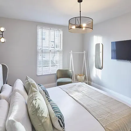 Host & - Albion House Feriehus